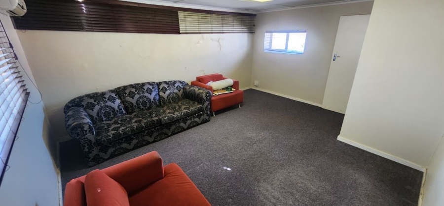 Commercial Property for Sale in Heathfield Western Cape